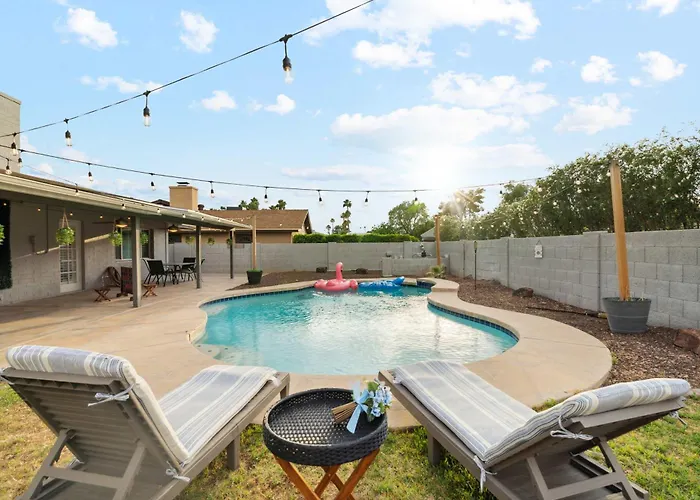Spacious Scottsdale Retreat With Pool Ferienhaus *